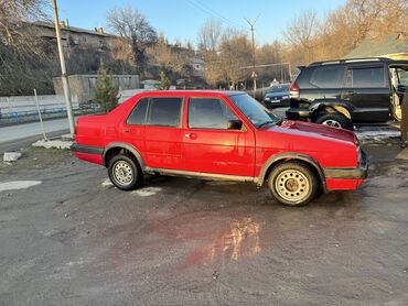 Volkswagen: Volkswagen Jetta: 1991 г., 1.8 л, Механика, Бензин, Седан