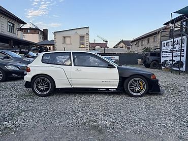 step: Honda Civic: 1993 г., 2.4 л, Механика, Бензин, Хэтчбэк — 6