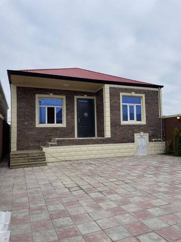 bir otaqlı ev satılır: Bakı, Binə, 80 kv. m, 3 otaqlı, Hovuzsuz, Kombi, Qaz, İşıq