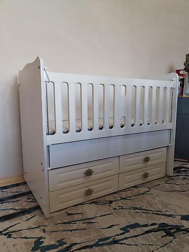 bortik desti: Uşaq beşiyi – ağ rəngli, funksional model - Material: MDP/taxta — 2