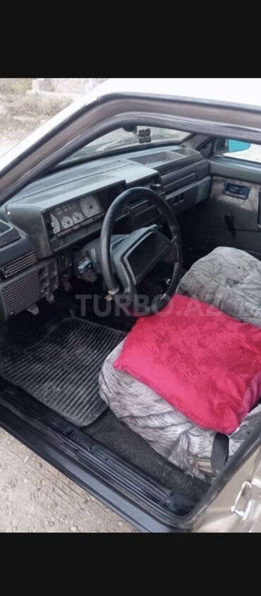 VAZ (LADA): VAZ (LADA) 21099: 1.5 l | 1998 il 350000 km Sedan — 9