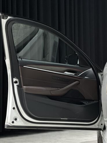 BMW: BMW 5 series: 2020 г., 2 л, Автомат, Дизель, Седан — 6