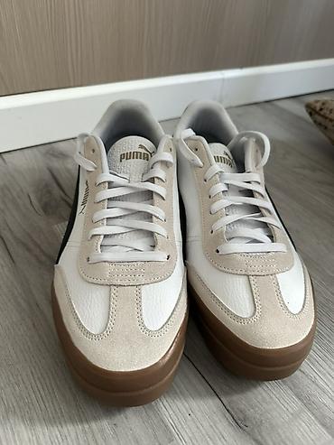 ag qizil: Original Puma ayaqqabisi kiwi ucun 46 razmer.polwadan alinib yenidir — 1
