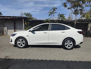 shevrolet onix: Chevrolet Onix: 2020 г., 1 л, Автомат, Бензин, Седан — 3