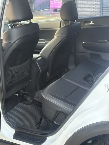 Kia: Kia Sportage: 2018 г., 1.7 л, Типтроник, Дизель, Кроссовер — 9