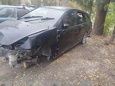 багажник паджеро: Mitsubishi Airtrek: 2005 г., 2 л, Универсал — 2