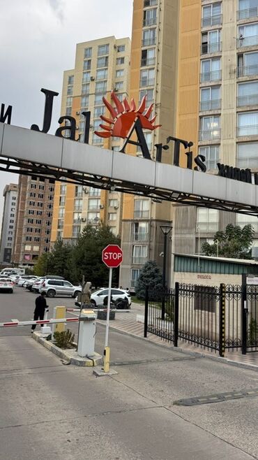 сдаю квартиру долгосрочно джал: 1 комната, 42 м², Элитка, 15 этаж, Евроремонт