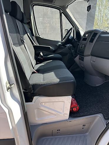 каропка с4: Mercedes-Benz Спринтер: 2010 г., 2.2 л, Механика, Дизель, Бус — 9