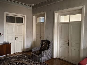 Həyət evləri və villaların satışı: 3 otaqlı, 150 kv. m, Orta təmir — 5