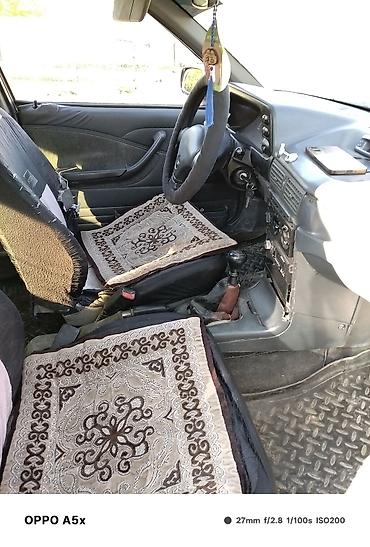 Другие автомобили: Автомобиль седан, бензиновый, передний привод. Характеристики и — 4