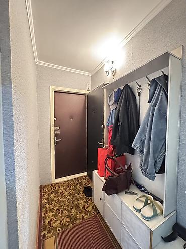 Продажа квартир: 3 комнаты, 58 м², Ошский рынок / базар 104 серия, 4 этаж, Старый ремонт — 11