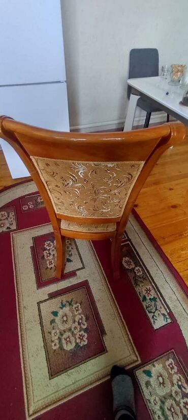 Стулья для кухни: Стул для кухни, Б/у, Дерево — 3