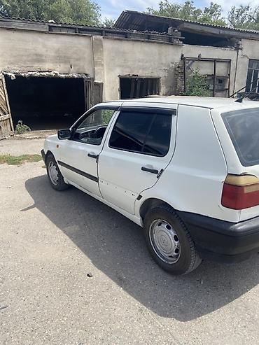 Volkswagen Golf: 1994 г., Хэтчбэк — 5