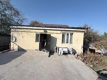 недвижимость нарын: Срочно продается дом в центре Арча Бешика! Куюкова/Жылга Сай Участок — 5