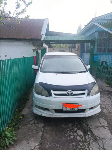 Toyota: Toyota Ipsum: 2002 г., 2.4 л, Автомат, Бензин, Минивэн