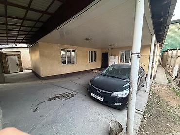 Продажа домов: 6 комнат и более, 180 м², 4 соток, Бишкек, Шлагбаум Собственник — 3