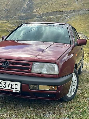 вольво г ош: Volkswagen Vento: 1993 г., 1.8 л, Механика, Бензин, Седан — 1