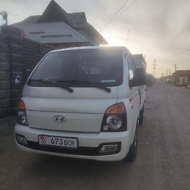 топливозаправщик купить: Hyundai Porter II — компактный городской грузовик с открытой бортовой — 2