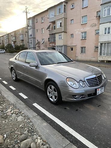 Mercedes-Benz E-Class: 2004 г., 3.2 л, Автомат, Газ, Седан