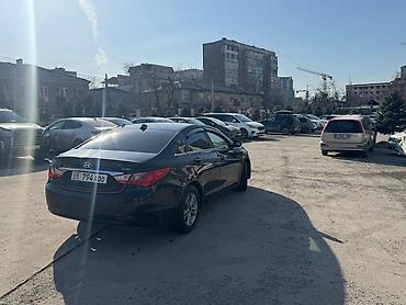 Hyundai: Hyundai Sonata: 2011 г., 2 л, Автомат, Газ, Седан — 4