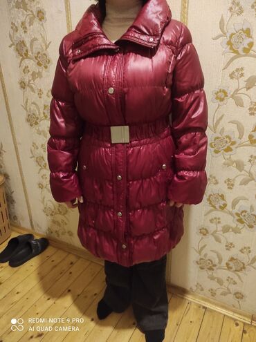 Куртки: Женская куртка XL (EU 42), 2XL (EU 44), 3XL (EU 46), цвет - Красный