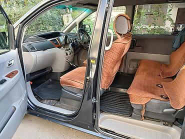 Toyota: Toyota Noah: 2003 г., 2 л, Автомат, Минивэн — 5