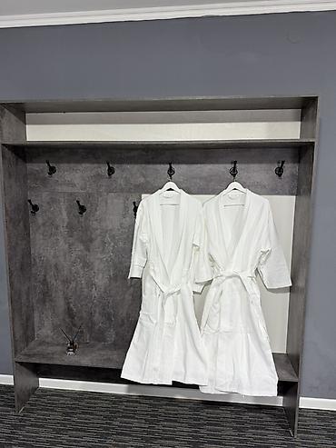 Аренда отелей и хостелов: Посуточная аренда 
Гостиница — 11