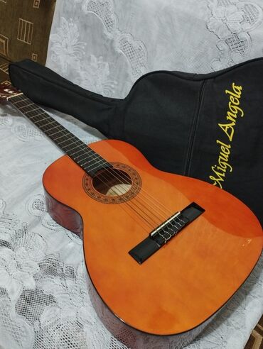 Klassik gitaralar: Klassik gitara — 11