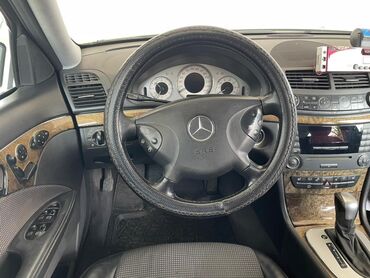 Mercedes-Benz: Mercedes-Benz E 200: 2.2 l. | 2006 έ. Πολυμορφικό — 12