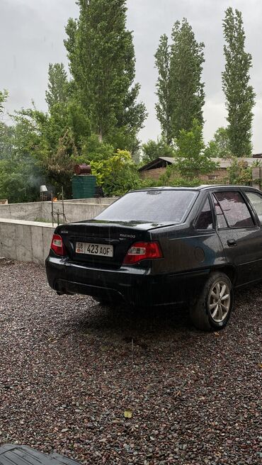 машына тайота камри: Daewoo Nexia: 2010 г., 1.5 л, Механика, Газ, Седан