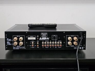 Pojačala i prijemnici: Harman/Kardon HK 680 – stereo pojačalo sa daljinskim upravljačem - — 9