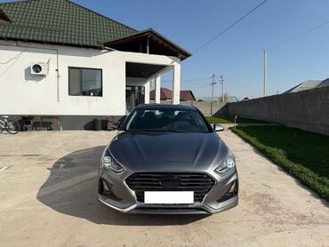 Легковой транспорт: Сдаю в аренду: Легковое авто, Частная аренда