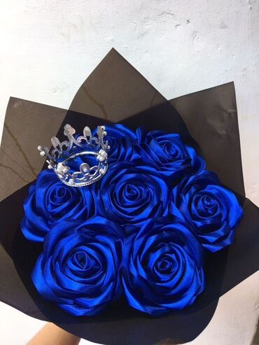 Цветы и букеты: Букеты из атласных лент - Розы ручной работы из плотных атласных лент — 2