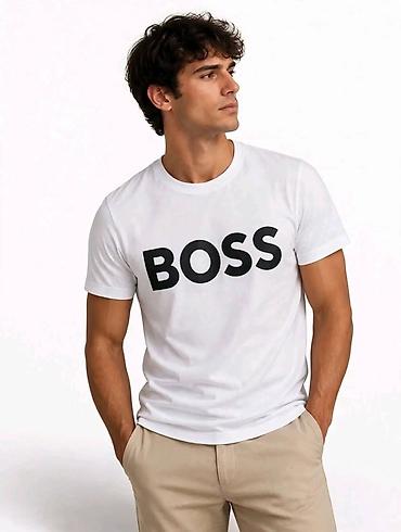 Muška majica kratkih rukava – bela, sa velikim crnim natpisom “BOSS”