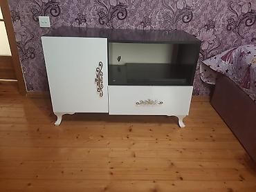telefon alti mebel: Tv altılığı — 1