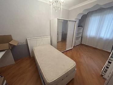 Ağ rəngli uşaq/yeniyetmə otağı mebel dəsti Dəst tərkibi: - Tək