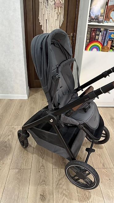 joie: Прогулочная коляска Maxi Cosi Oxford (серый цвет) - Универсальная — 1