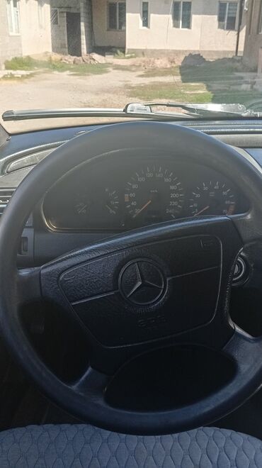 мерседес 124 2 2: Mercedes-Benz C-Class: 1993 г., 2.2 л, Автомат, Бензин, Седан