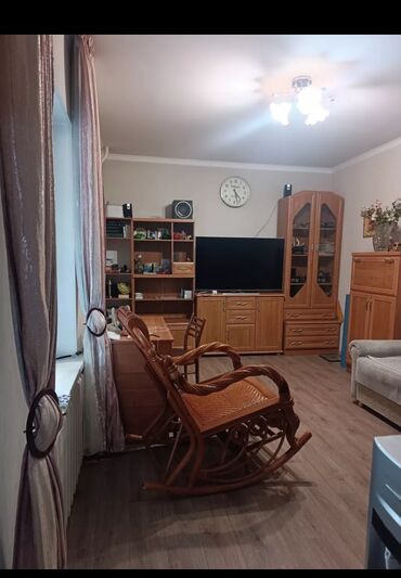 дом бишкектен: Дом, 90 м², 4 комнаты, Собственник, Старый ремонт
