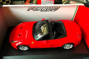 Avtomobil modelləri: Коллекционная модель Ferrari California T Open Red 2014 BBurago Scale — 10
