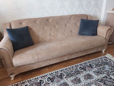 işlənmiş mebeller: Di̇van-kravat, İşlənmiş, Açılan, Bazalı