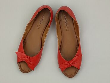 buty na klocku ccc: Балетки жіночі, розмір 39