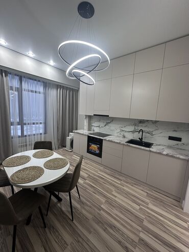 Продажа квартир: 3 комнаты, 92 м², Элитка, 12 этаж, Дизайнерский ремонт