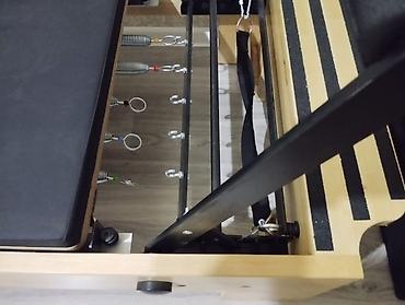 ferro qaçış aparatı: Pilates Reformer trenajoru – taxta karkaslı, tənzimlənən yay müqavimət — 3