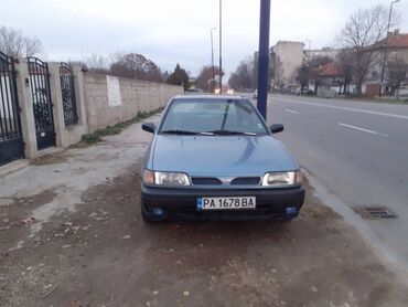 Nissan Sunny: 1.4 l. | 1993 έ. Λιμουζίνα