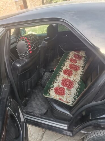 продаю или меняю с доплатой мне: Mercedes-Benz W124: 1995 г., 2.5 л, Автомат, Дизель, Седан