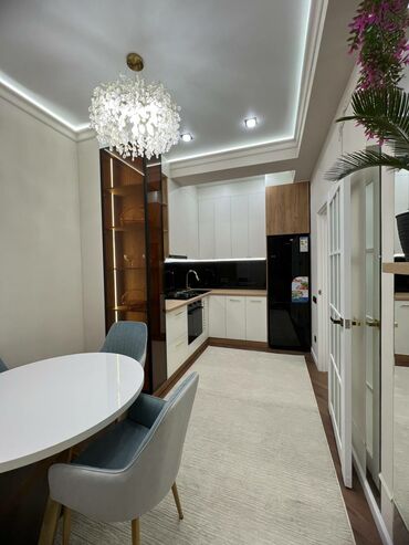 Продажа квартир: 2 комнаты, 57 м², Элитка, 4 этаж, Дизайнерский ремонт