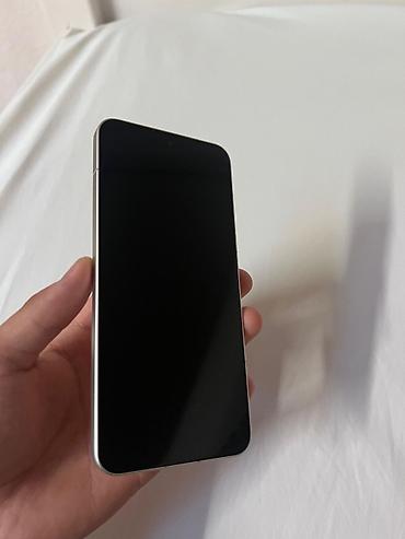 mi 17: Xiaomi, 15, Б/у, 256 ГБ, цвет - Белый — 1