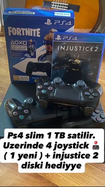 Xbox Series S: Ps4 slim 1 TB satilir. Uzerinde 4 joystick ( 1 yeni ) Alana injustice