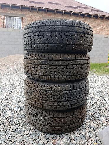 Шины 215 / 55 / R 17, Зима, Б/у, Комплект, Легковые, Китай, Goodtrip